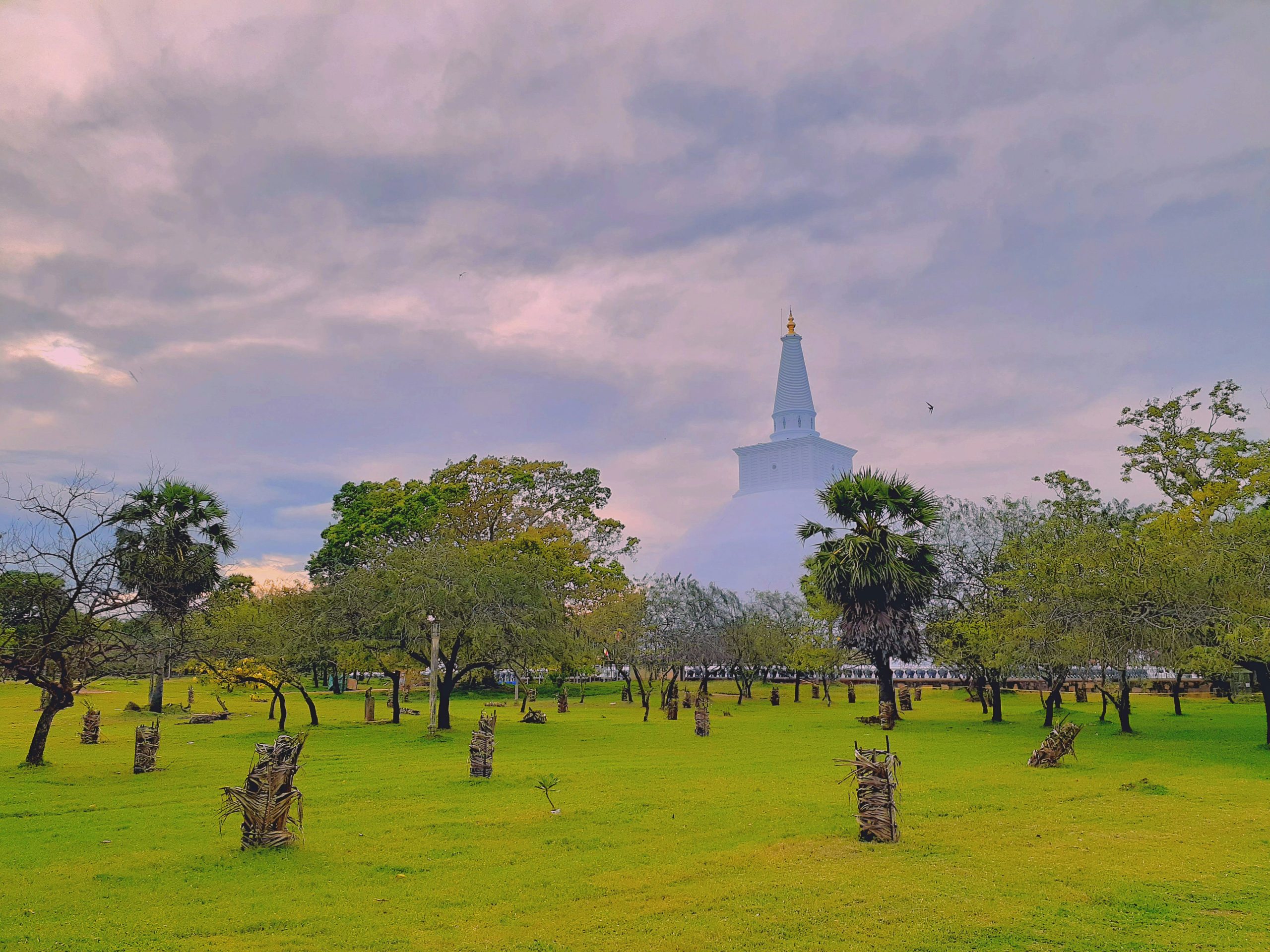 Ruwanwelisaya Stupa, Anuradhapura